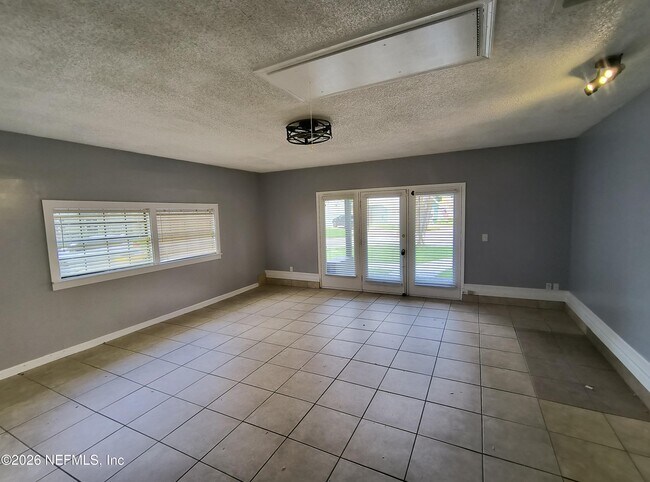 Building Photo - 11510 Silk Oak Ln