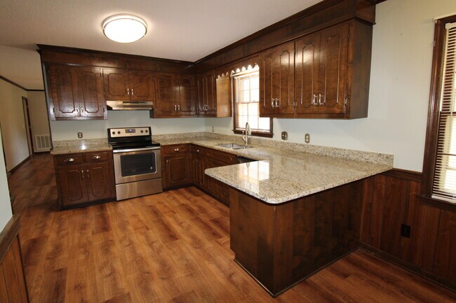 Building Photo - 50 Aubrey Cir