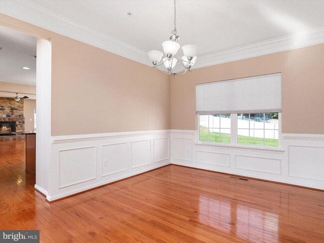 Building Photo - 1213 Heartland Ct