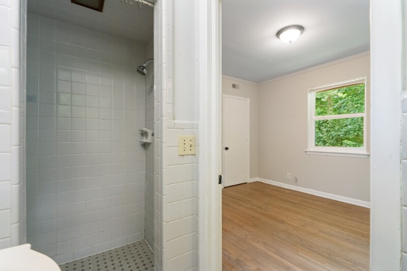 Building Photo - 2211 Morehead Ave
