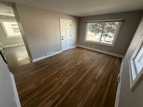 Building Photo - 516-518 South 70th Street