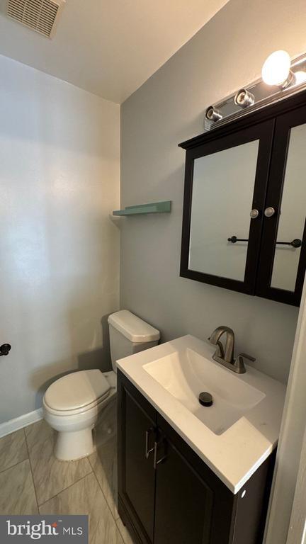 Building Photo - 3458 Plumtree Dr
