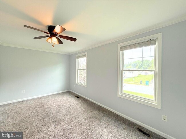 Building Photo - 10405 Bloom Dr