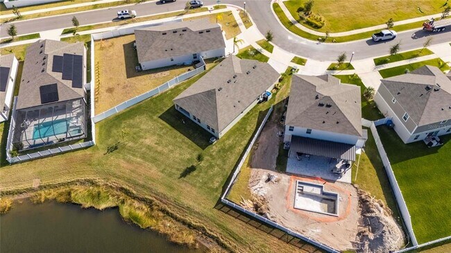 Building Photo - 12696 Tannencrest Dr