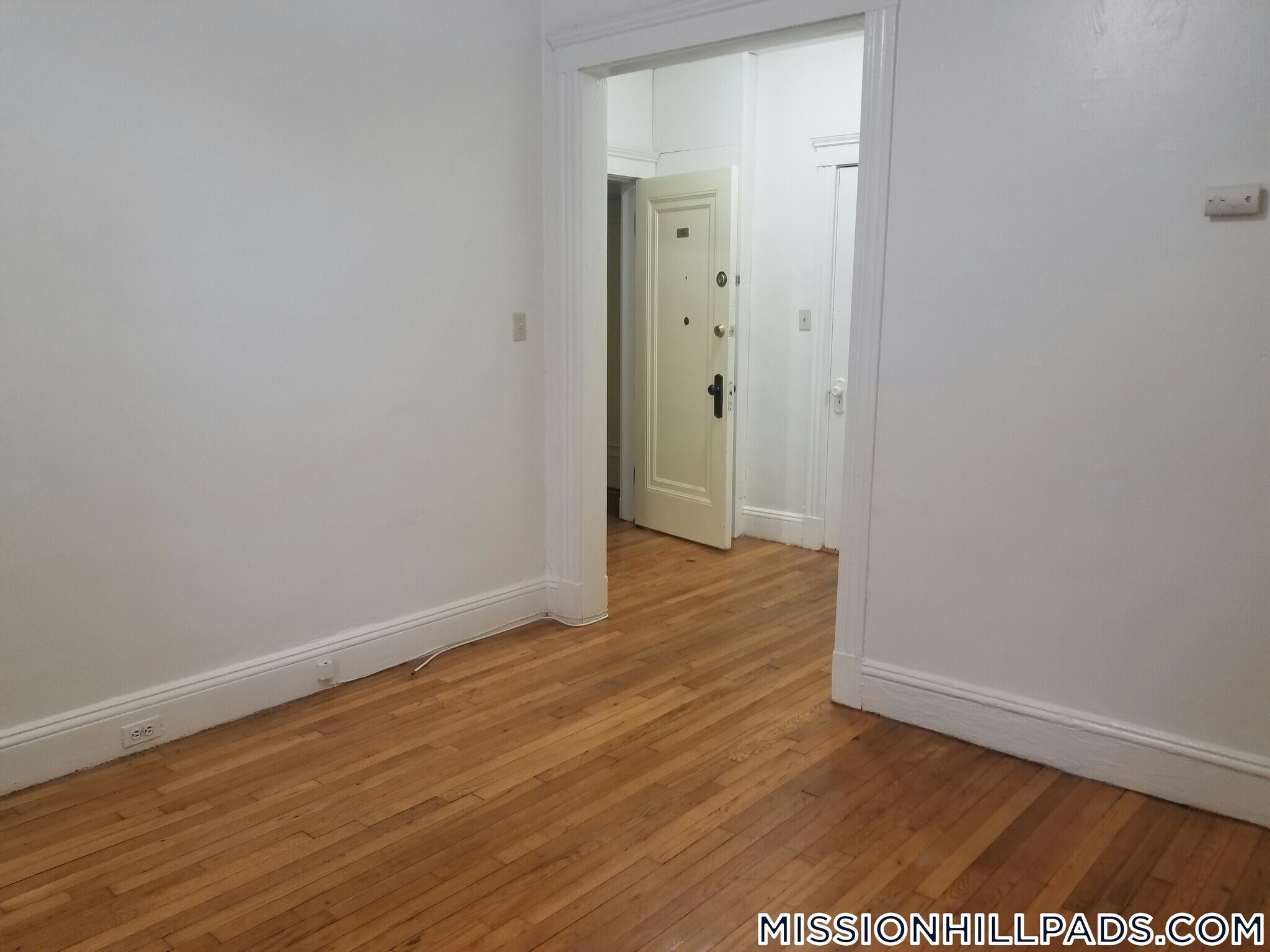 Building Photo - 49 Worthington St