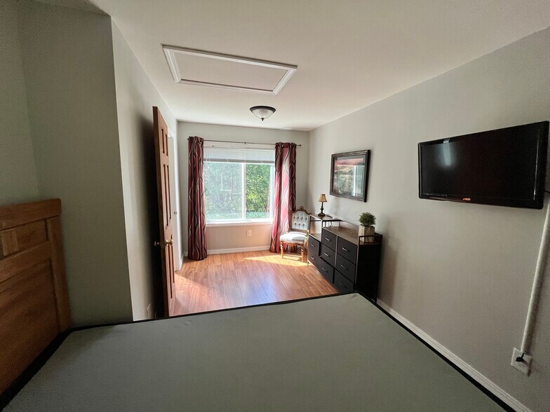 Building Photo - 2150 Frederick St