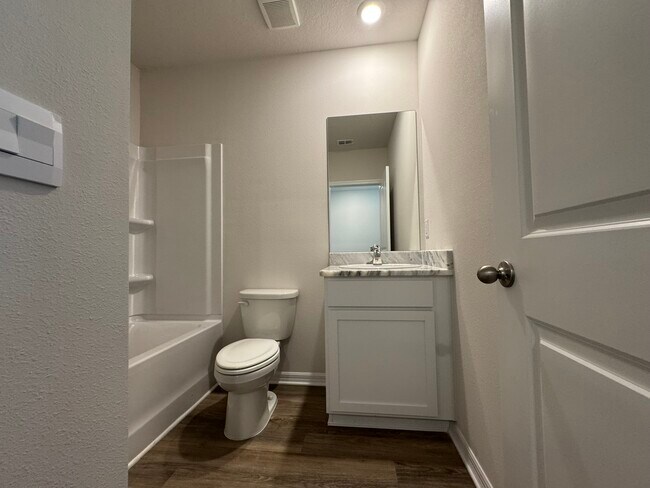 Building Photo - 17471 Whiskey Crk Trl