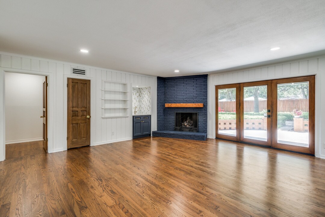 Building Photo - 4219 Briar Creek Ln