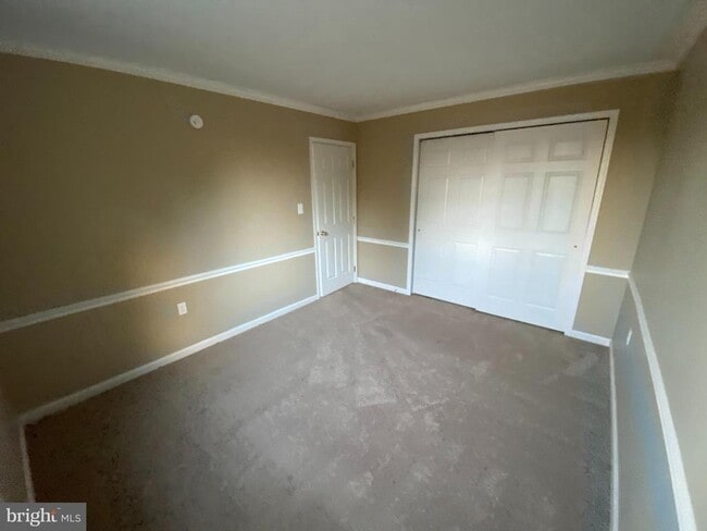 Building Photo - 47 Pikeview Dr