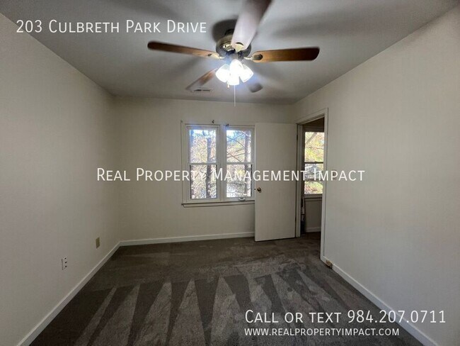 Building Photo - 203 Culbreth Park Dr