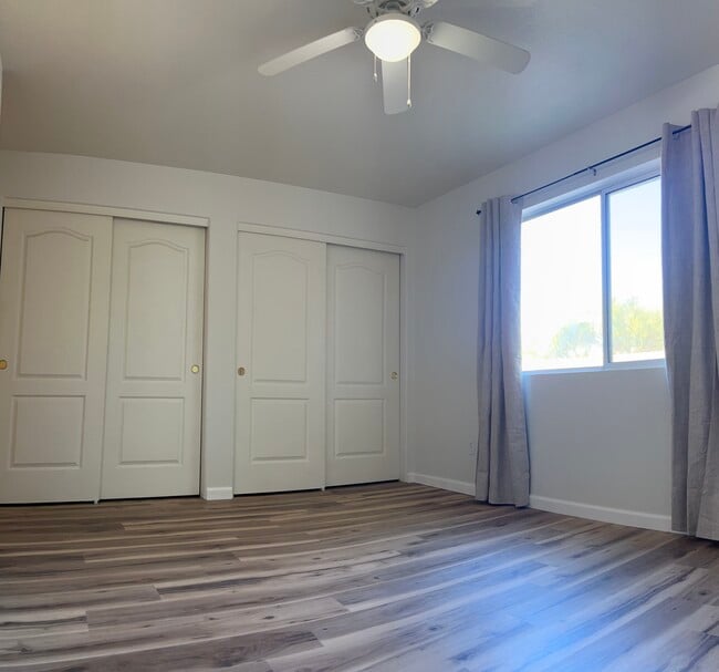 Building Photo - 5484 W Dove of Peace Dr