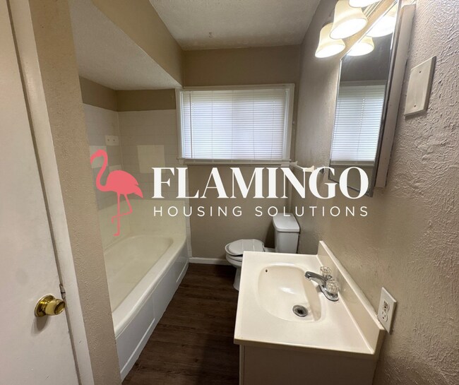 Building Photo - 4665 Owens Dr