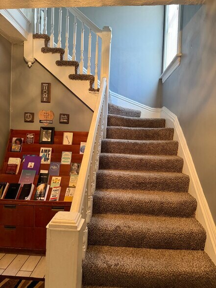 Building Photo - 12034 S Eggleston Ave