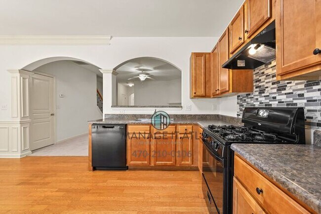 Building Photo - 3 Bedroom Townhome in Alpharetta