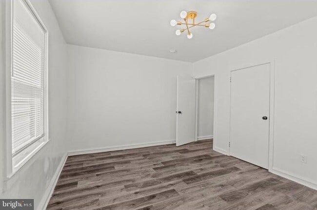 Building Photo - 2322 S 63rd St
