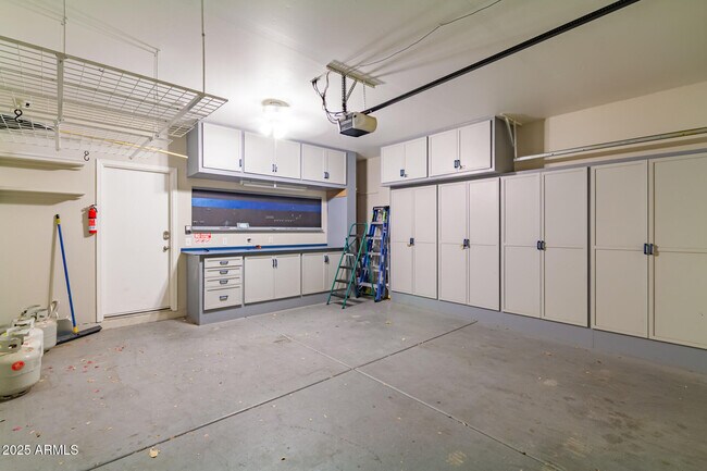 Building Photo - 3764 E Liberty Ln