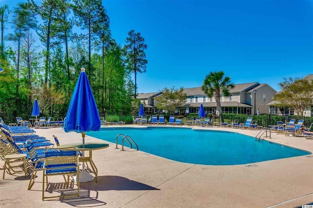 Community pool - 190 Olde Towne Way