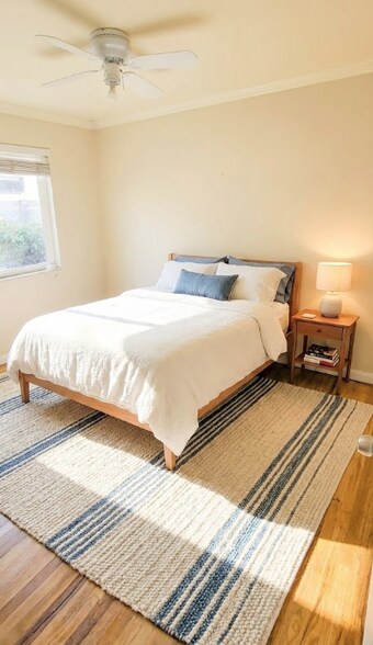 Building Photo - 1462 Stratford Ave