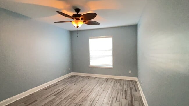 Building Photo - 3/2, 1 AC, Bring Your Boat & RV, Storage Shed + Shop