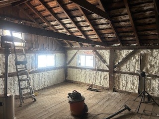 Building Photo - 40 Lake Shore Rd