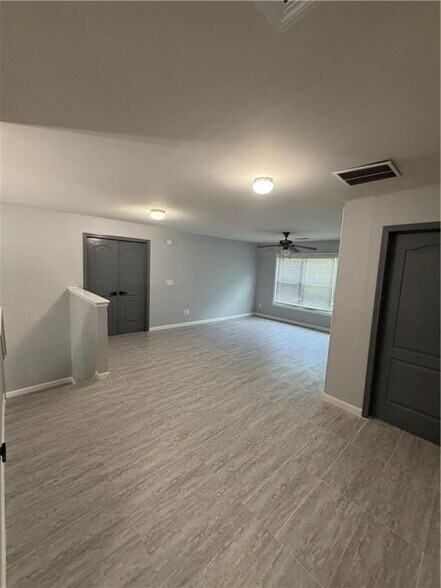 Building Photo - 3513 Aberdeen Way