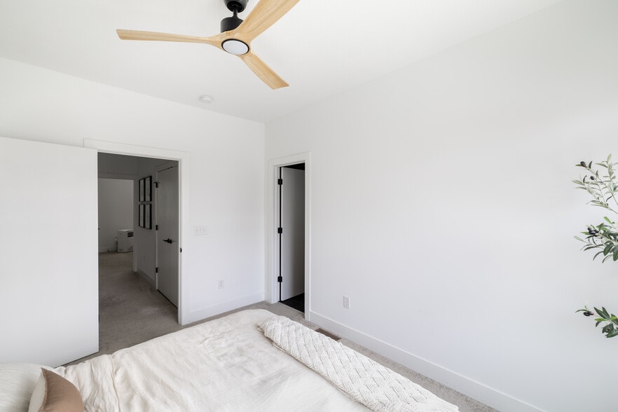 Building Photo - 2107 Coretta Way