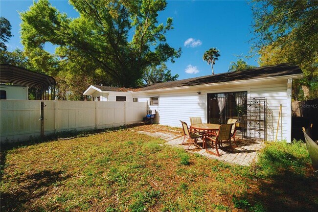 Building Photo - 15509 Casey Rd