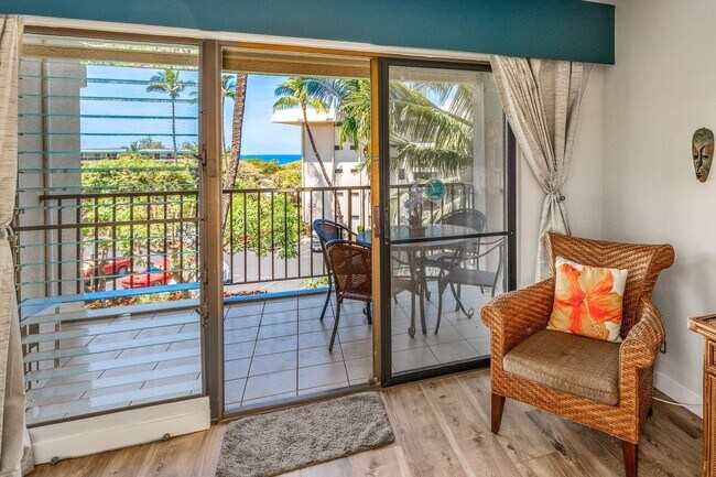 Building Photo - Ocean View 2/2 Fully Furnished + Newly Renovated Condo!