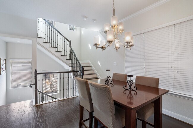 Building Photo - 8917 Wind Springs Dr
