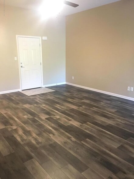 Building Photo - 1199 River Wood Cir W