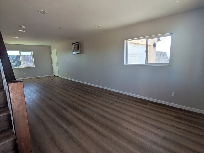 Building Photo - Brand new 2024 construction 3 bedroom, 2 bathroom home located in California City.