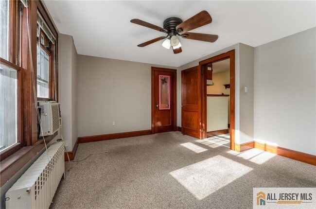 Building Photo - 39 S Lincoln Ave