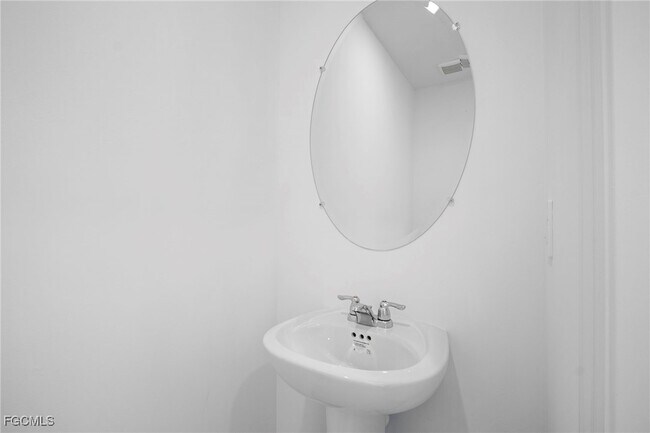 Building Photo - 4224 Caterina Ct