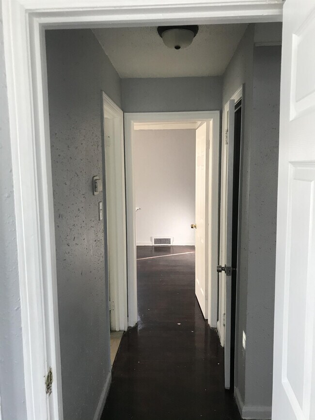 Building Photo - 20204 Prevost St