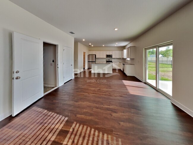 Building Photo - 3192 Bridge Haven Dr