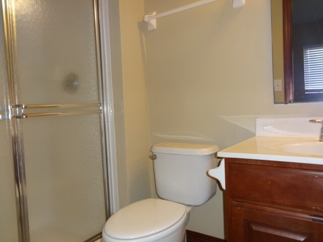 Building Photo - 987 Washington St