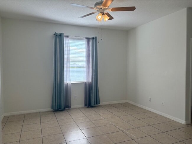 Building Photo - Water View 4/3 in Wyndham Lakes Estates near Lake Nona Medical City and O.I.A.