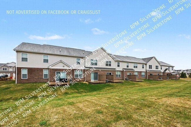 Building Photo - 8727 Pioneer St