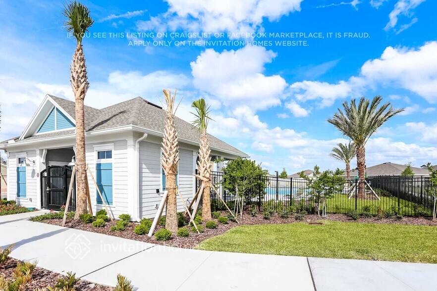 Building Photo - 9914 Lemon Grass Ln