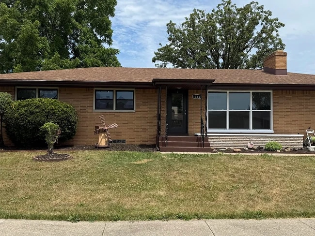 Building Photo - 1310 Orchard Dr