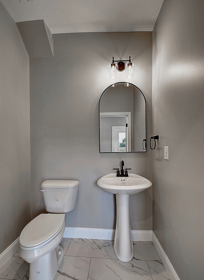 Building Photo - 2083 Haystack Cir