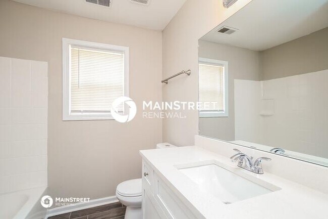 Building Photo - 3 Bedroom Pet-Friendly Home in CARTERSVILL...