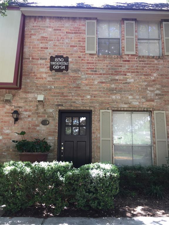 Building Photo - 850 Threadneedle St