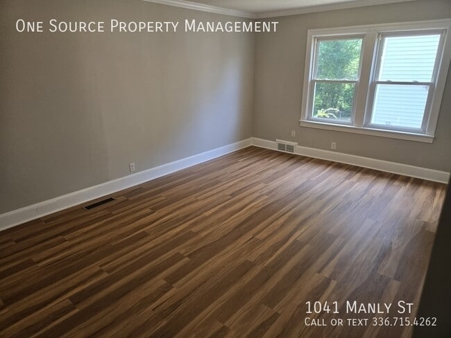 Building Photo - 1041 Manly Street