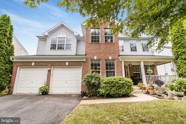 Building Photo - 115 Richard Dr SE