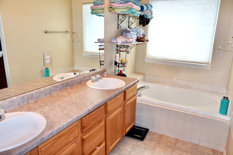 Building Photo - 4768 Gami Way