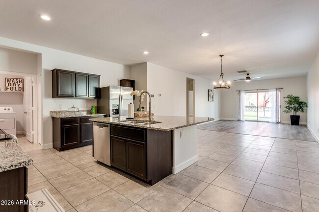 Building Photo - 4750 E Chromium Rd