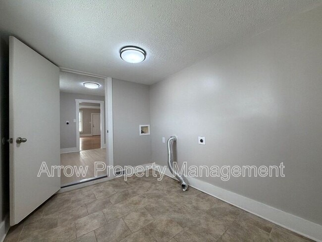 Building Photo - 2510 P St