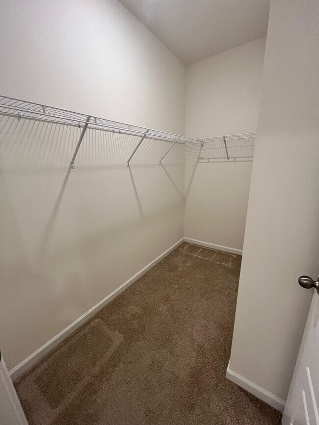 Building Photo - HALF-PRICE RENT for Your First Month: Move...
