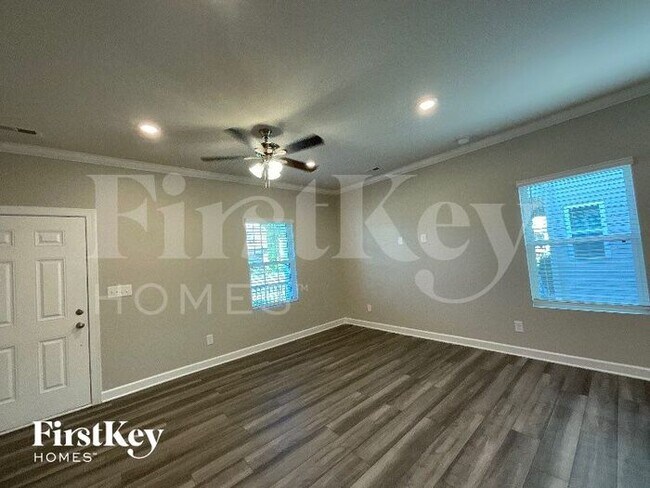 Building Photo - 533 Cedar Knoll Cir